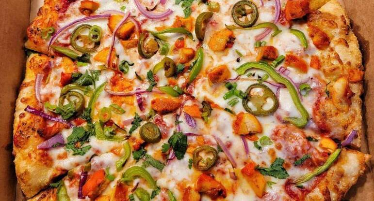 Hotbox Pizza, Bhayli order online - Zomato